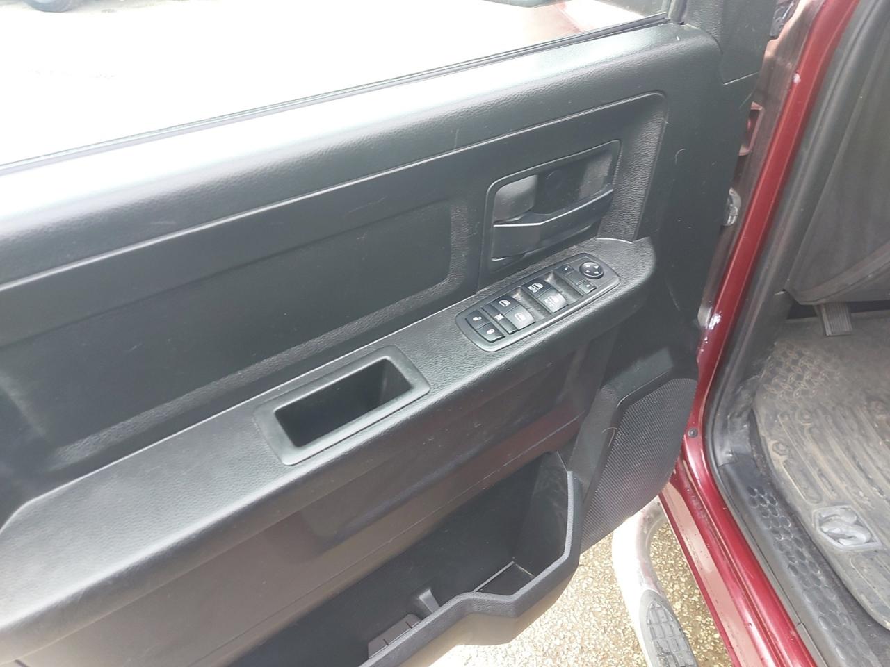 2019 RAM 1500 Classic ST Photo