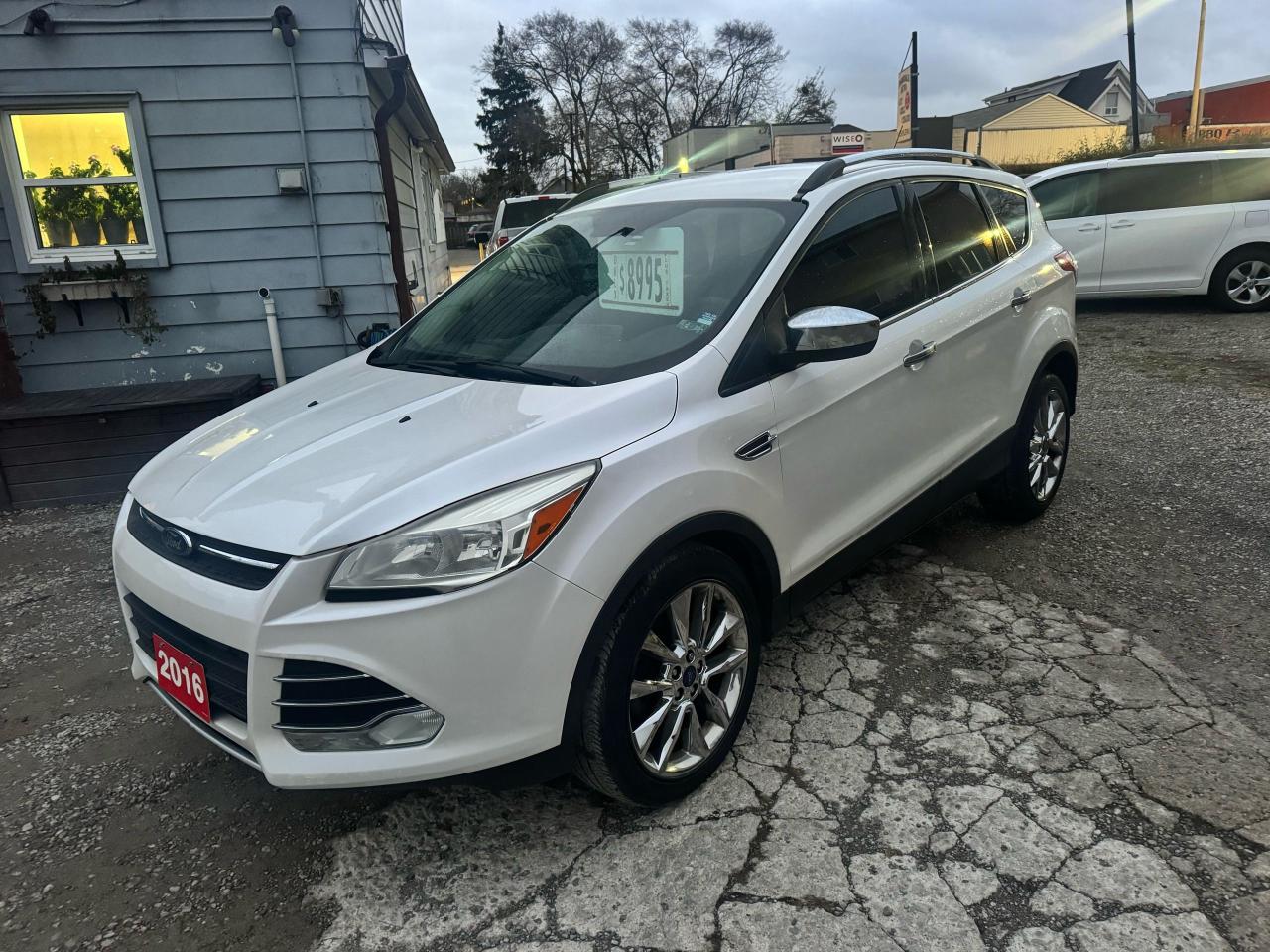 2016 Ford Escape SE - Photo #6