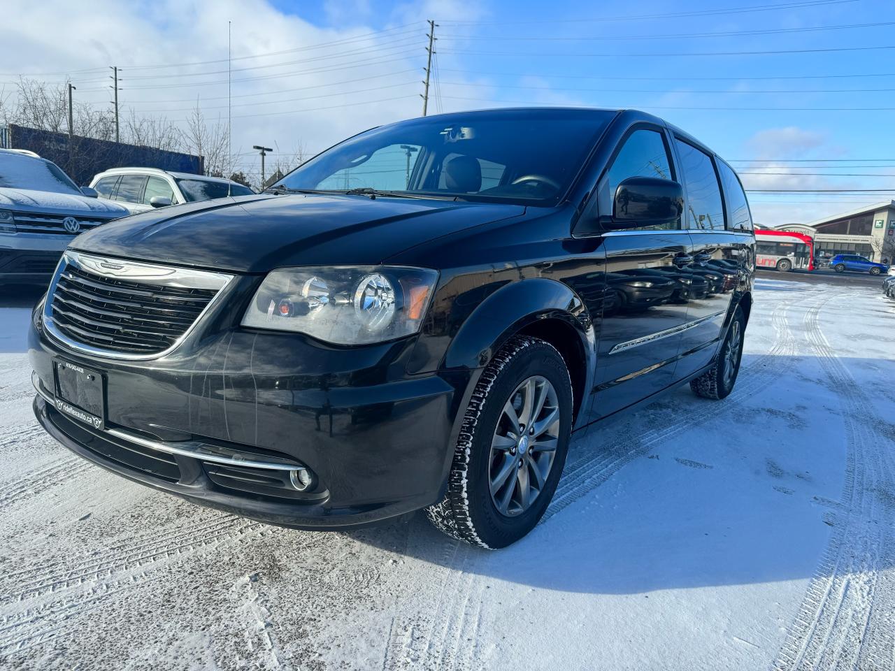 2015 Chrysler Town & Country S