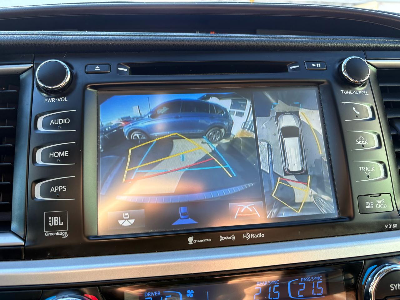 2017 Toyota Highlander LIMITED  - Photo #16