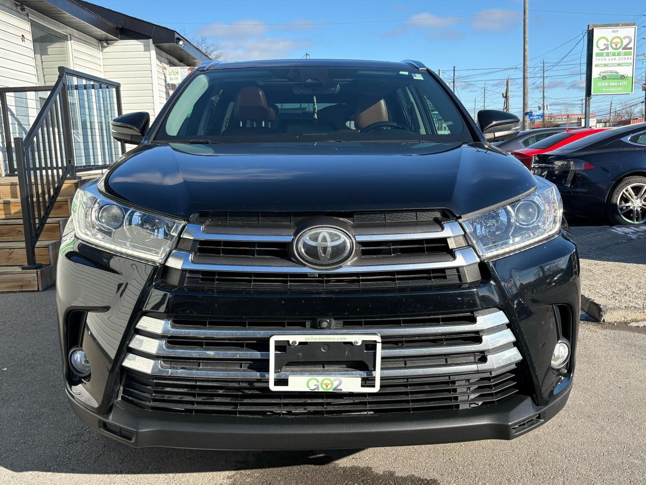 2017 Toyota Highlander LIMITED  - Photo #2