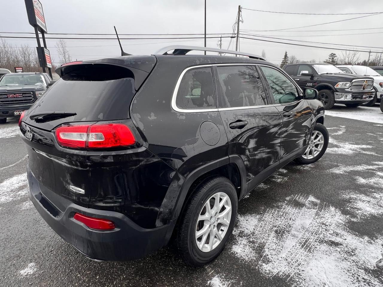 2016 Jeep Cherokee North Photo4