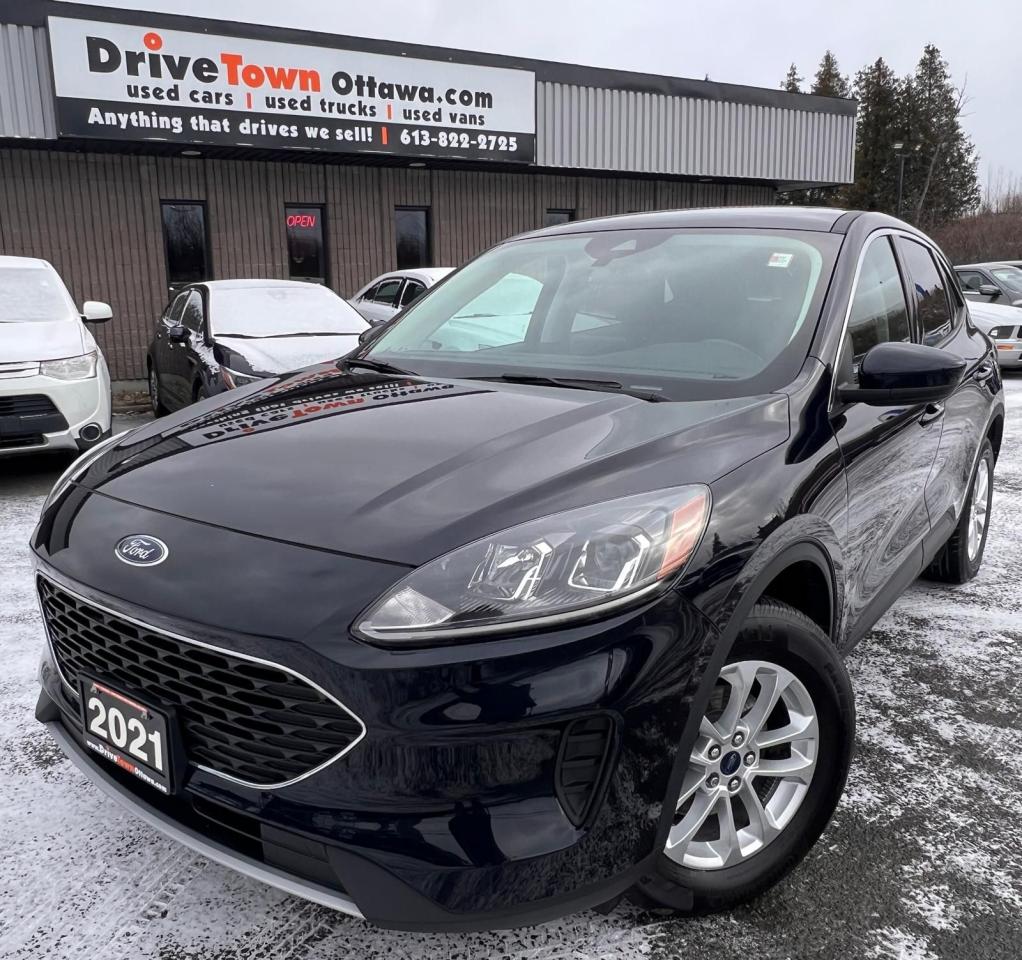 2021 Ford Escape SE AWD - Photo #1
