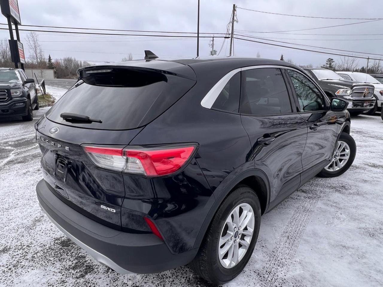 2021 Ford Escape SE AWD - Photo #5