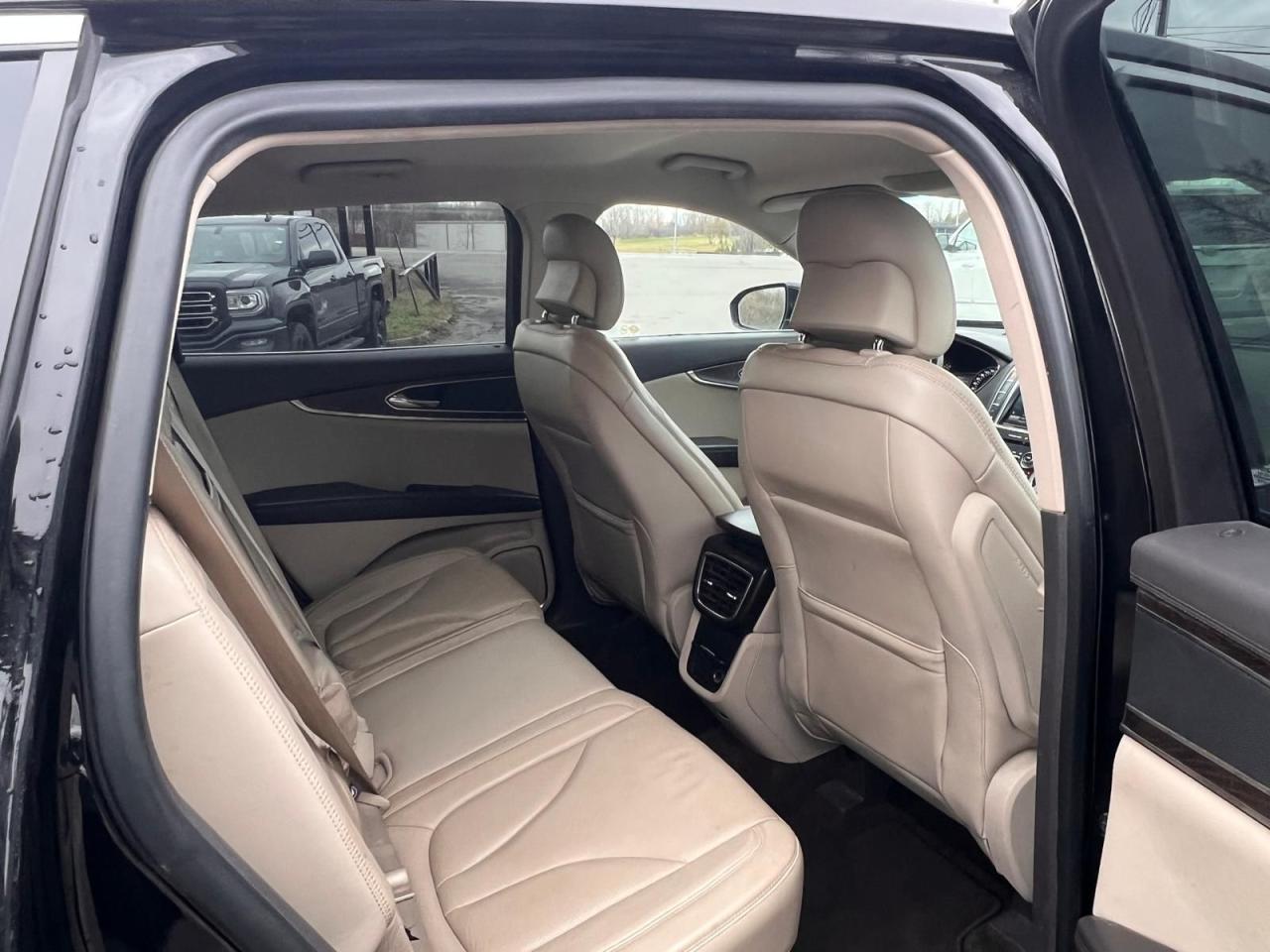 2016 Lincoln MKX AWD 4DR SELECT - Photo #10