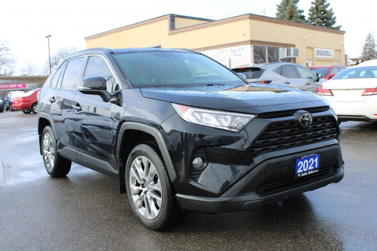 Used 2021 Toyota RAV4 XLE AWD for sale in Brampton, ON