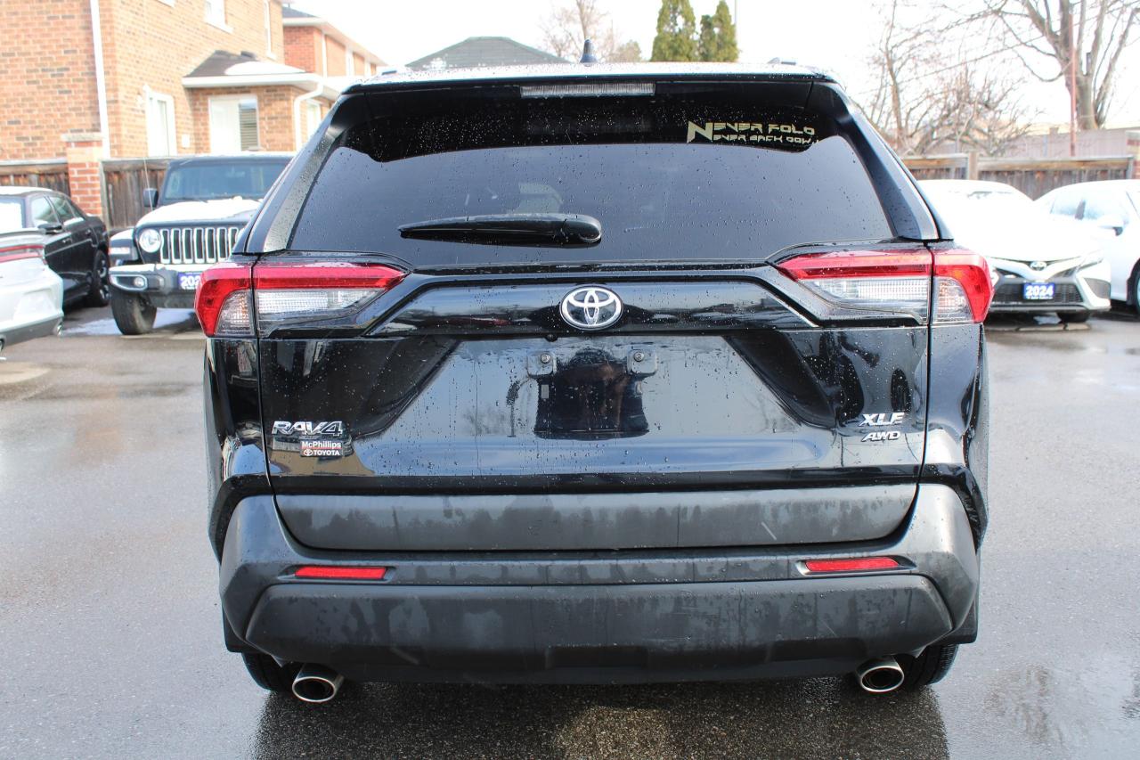 2021 Toyota RAV4 XLE AWD - Photo #5