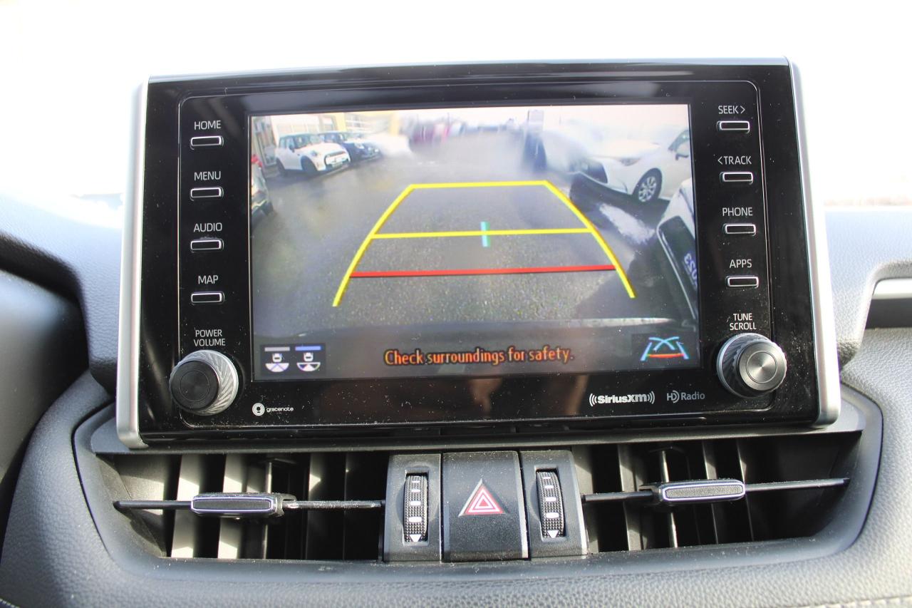 2021 Toyota RAV4 XLE AWD - Photo #18