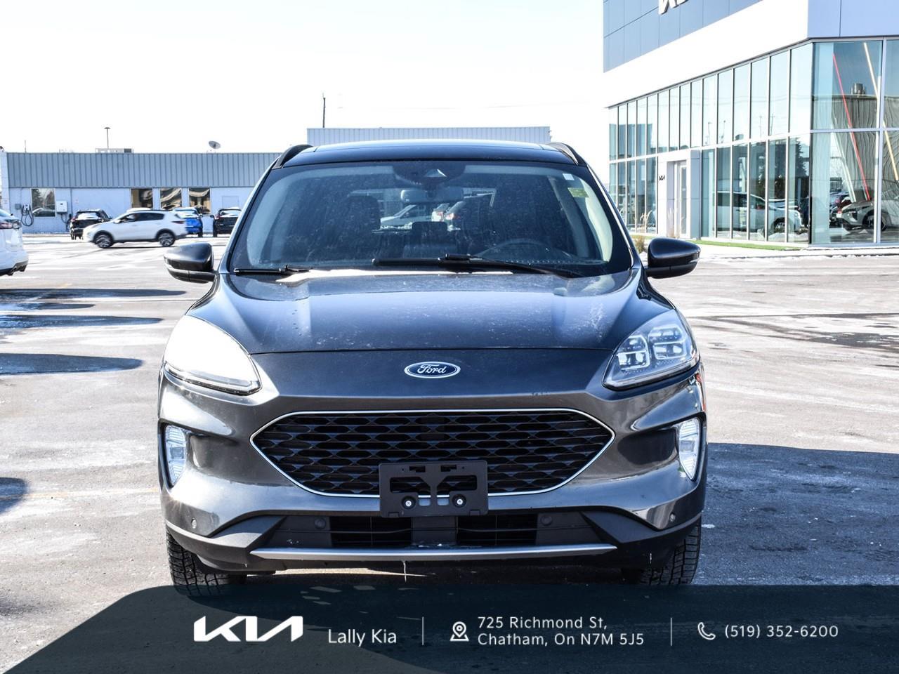 2020 Ford Escape Titanium New Arrival | Low KMs | Local Trade | No Accidents Photo