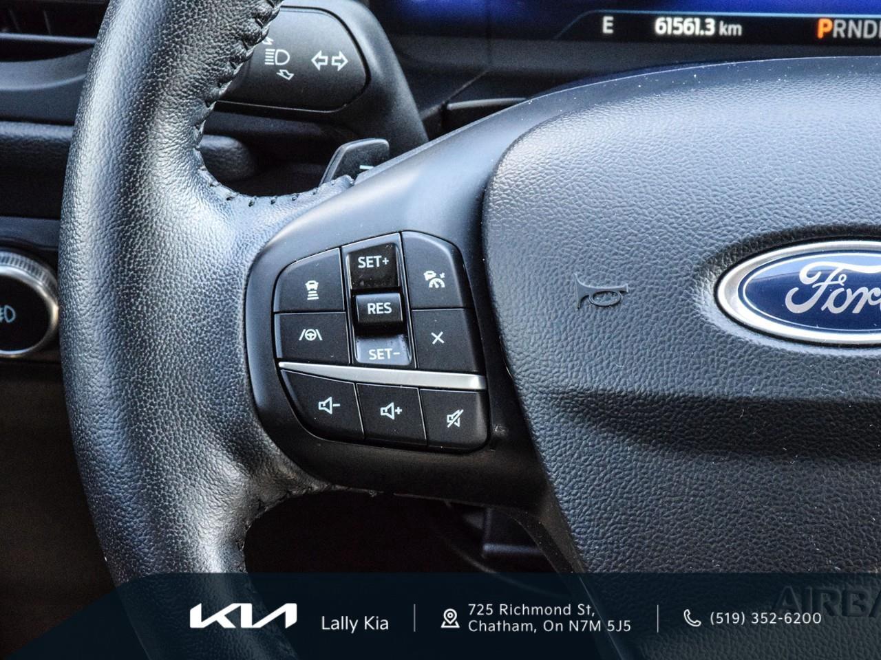 2020 Ford Escape Titanium New Arrival | Low KMs | Local Trade | No Accidents Photo