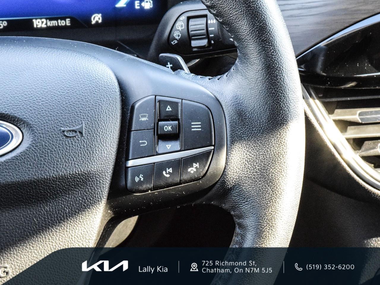 2020 Ford Escape Titanium New Arrival | Low KMs | Local Trade | No Accidents Photo