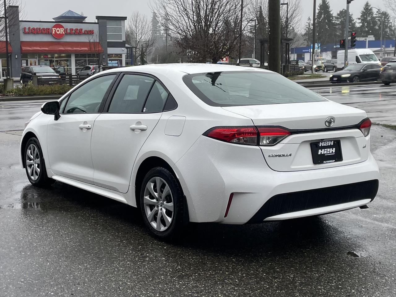 2020 Toyota Corolla LE FINANCING AVAILABLE Photo7