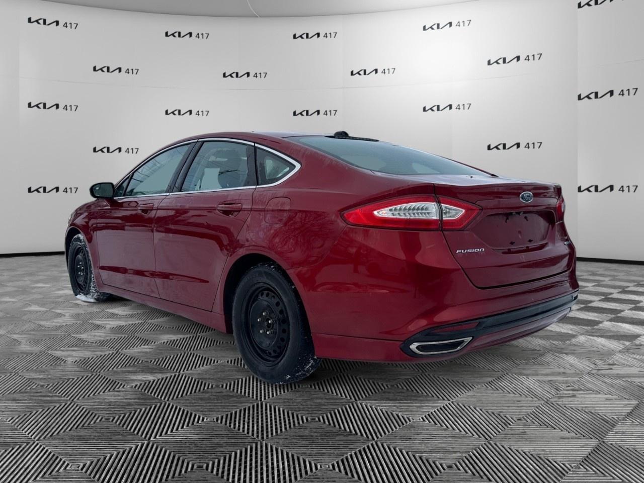 2013 Ford Fusion 4DR SDN SE AWD Photo2