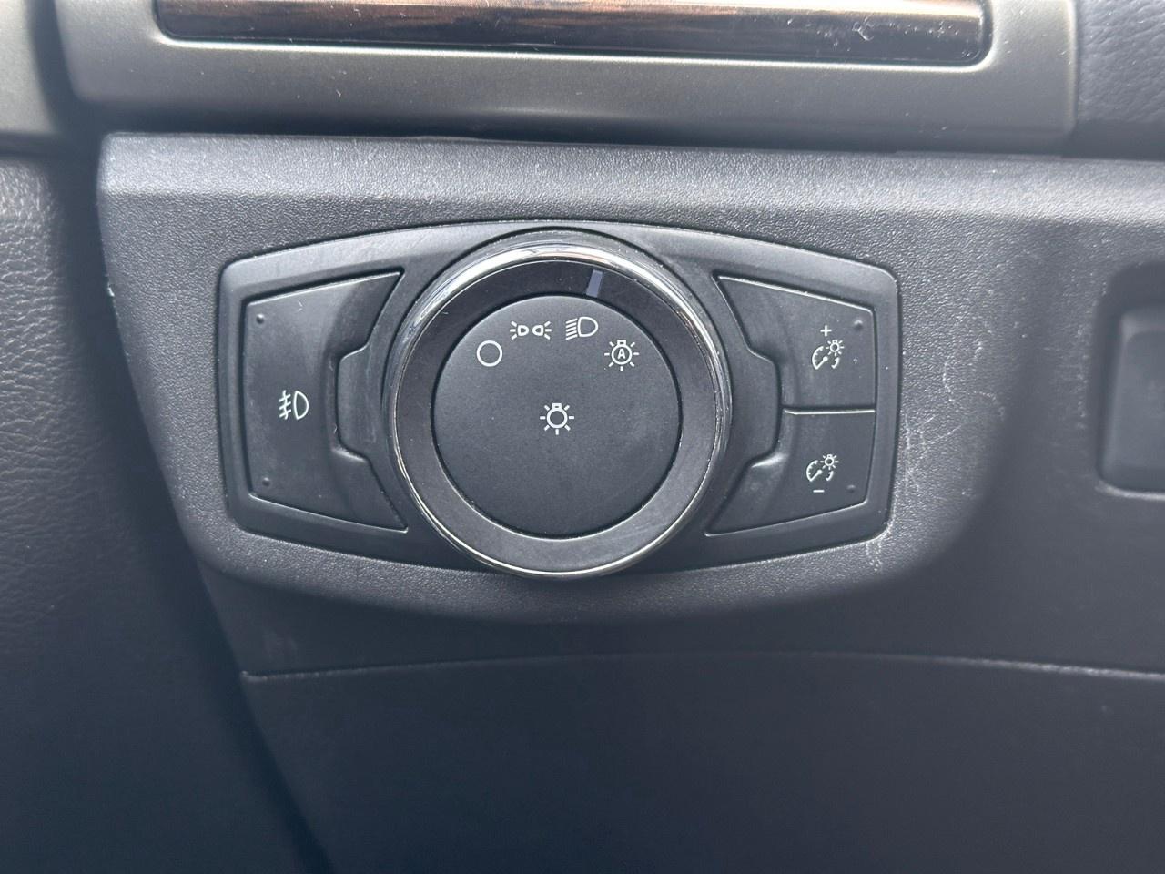 2013 Ford Fusion 4DR SDN SE AWD Photo