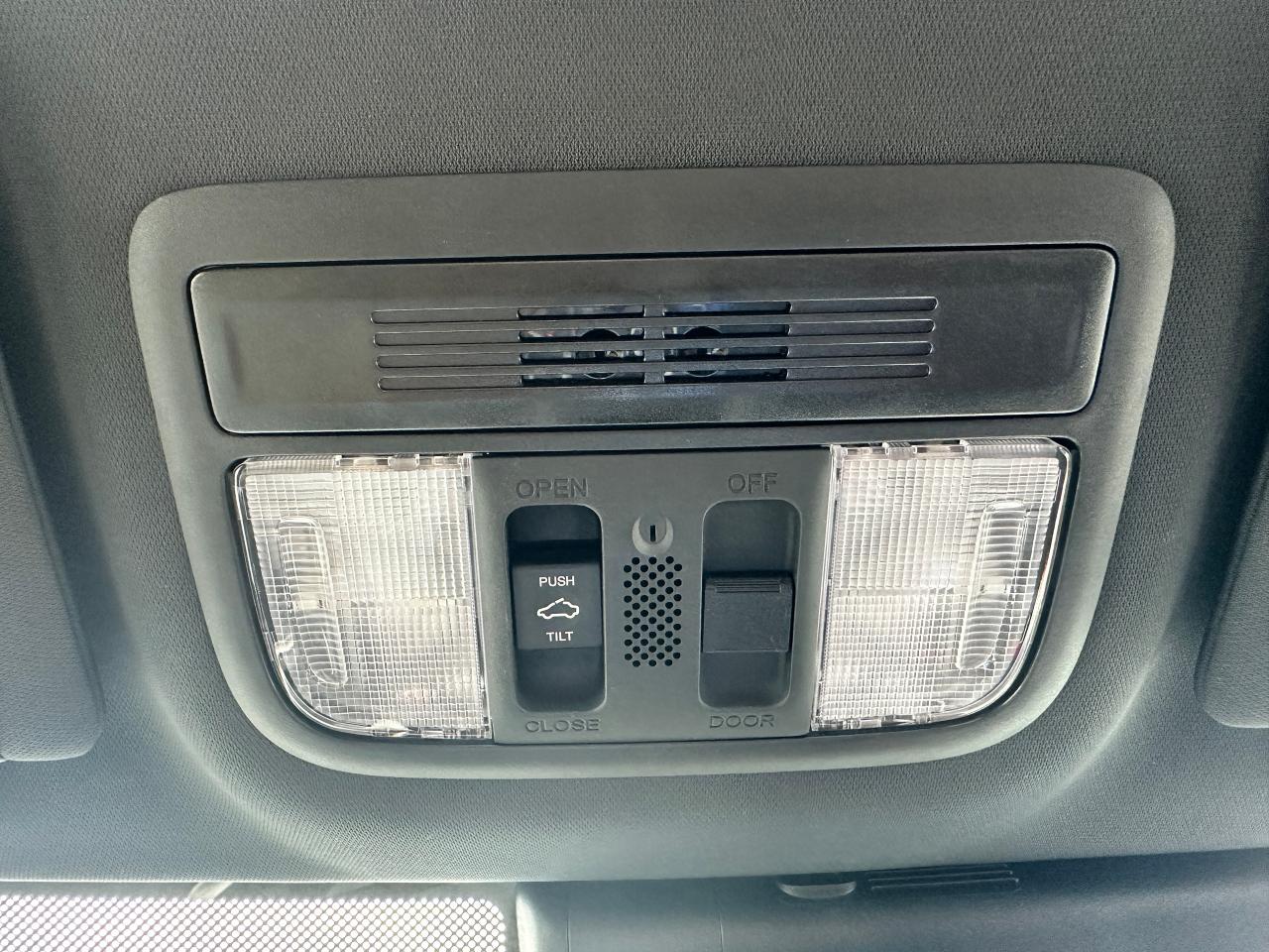 2020 Honda Civic Si HTD-Cloth NAV Sunroof BackupCam FM/XM Alloys AC Photo