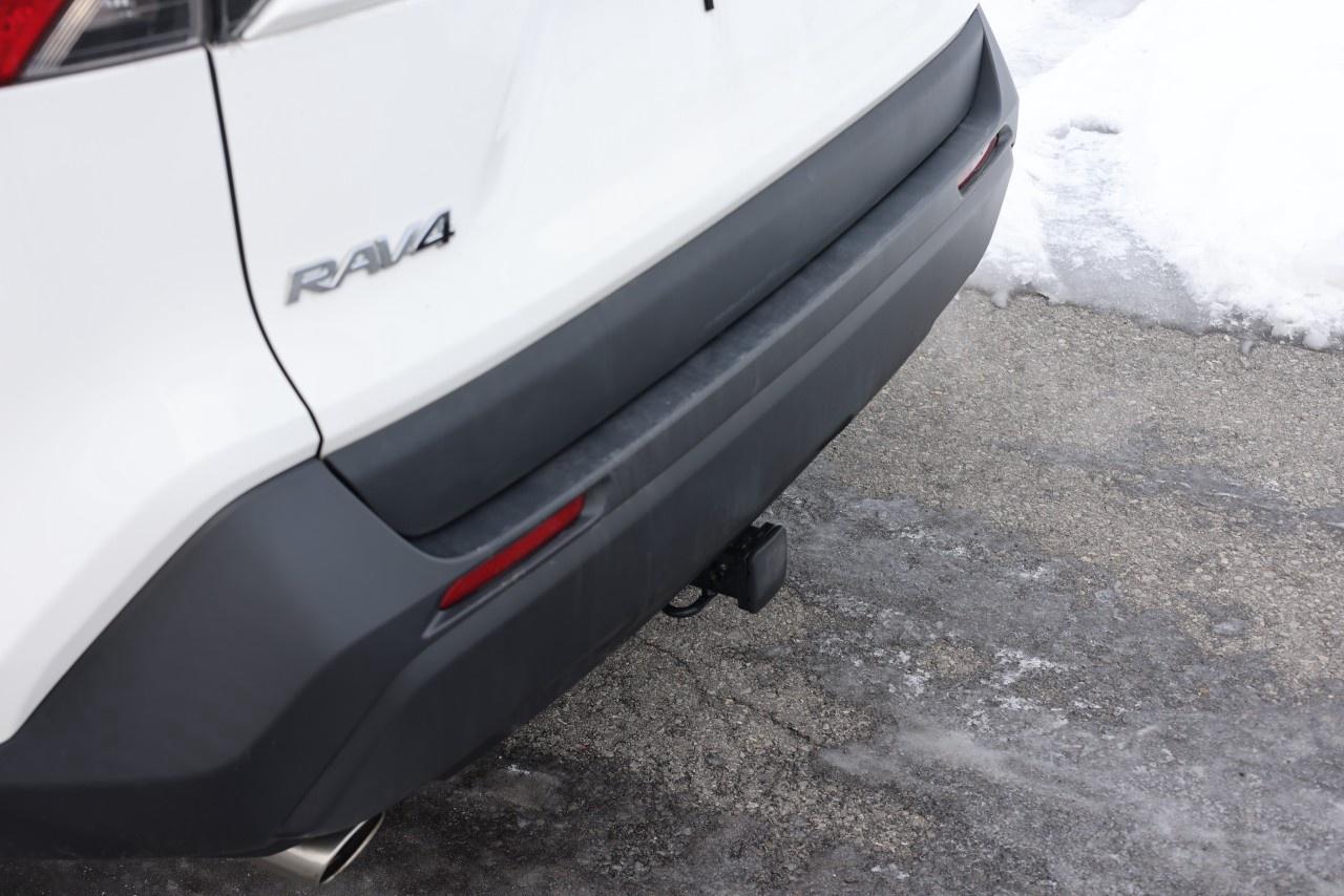 2019 Toyota RAV4 AWD Hybrid XLE Photo