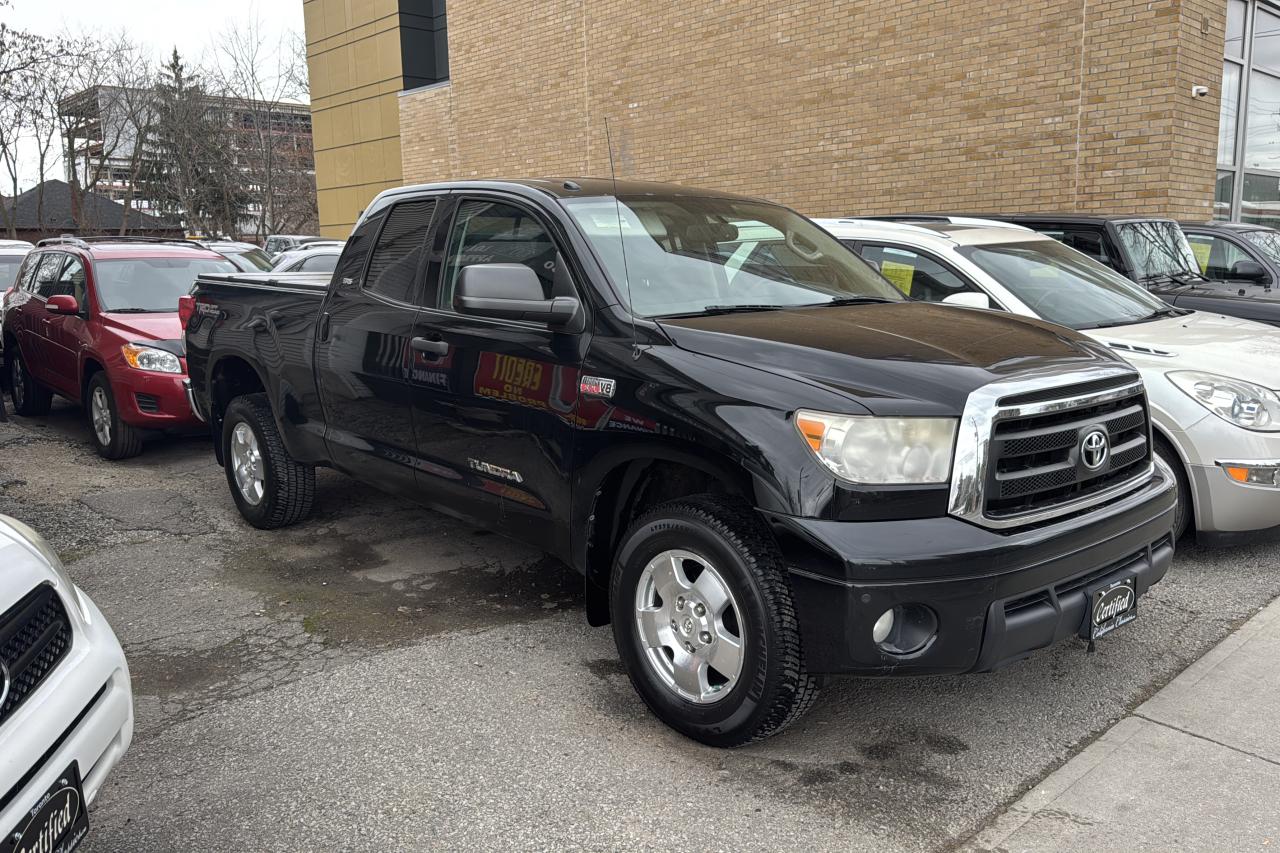 2012 Toyota Tundra SR5 Photo3