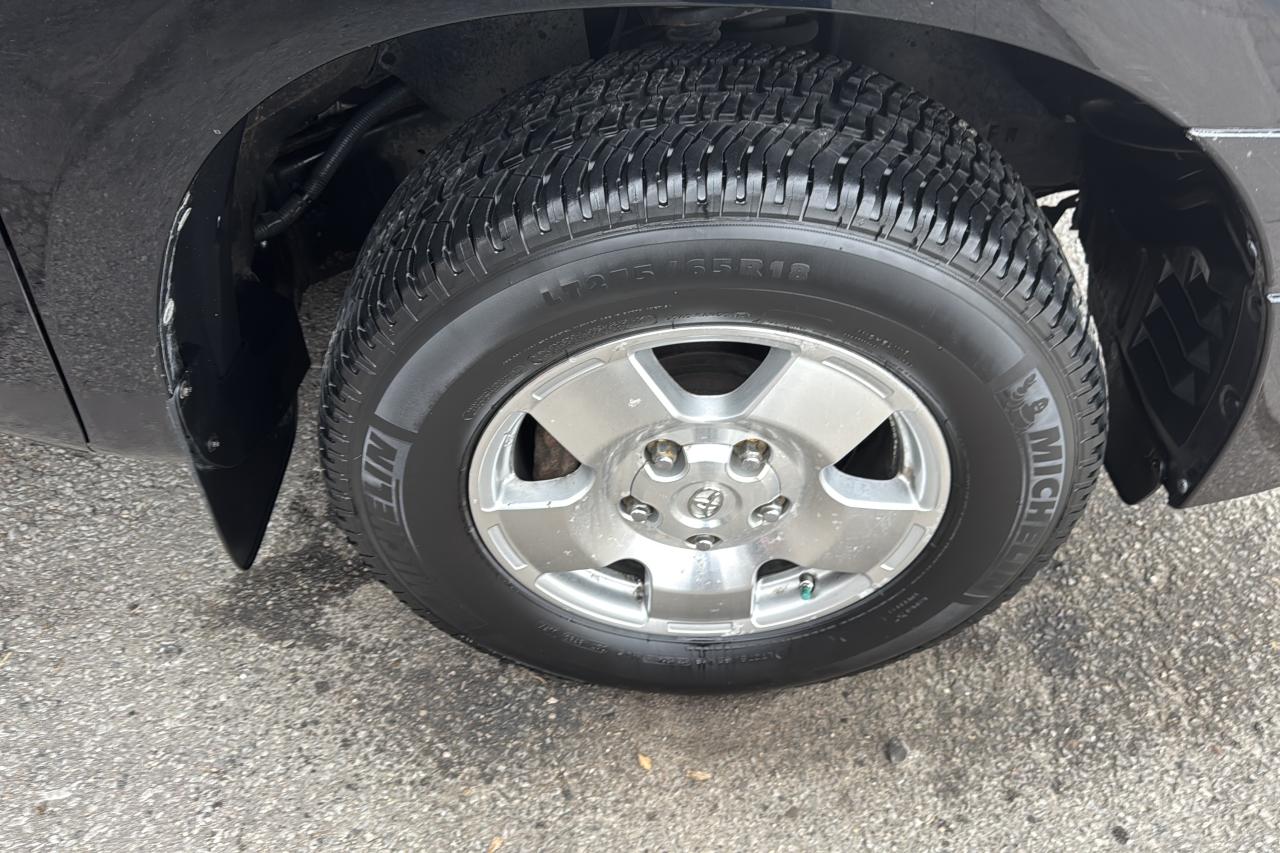 2012 Toyota Tundra SR5 - Photo #5