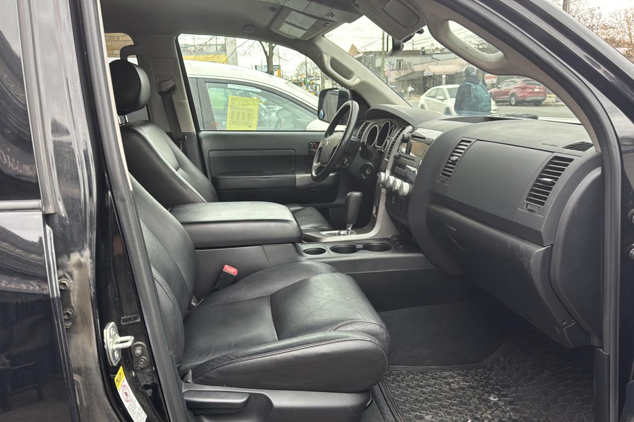 2012 Toyota Tundra SR5 - Photo #9