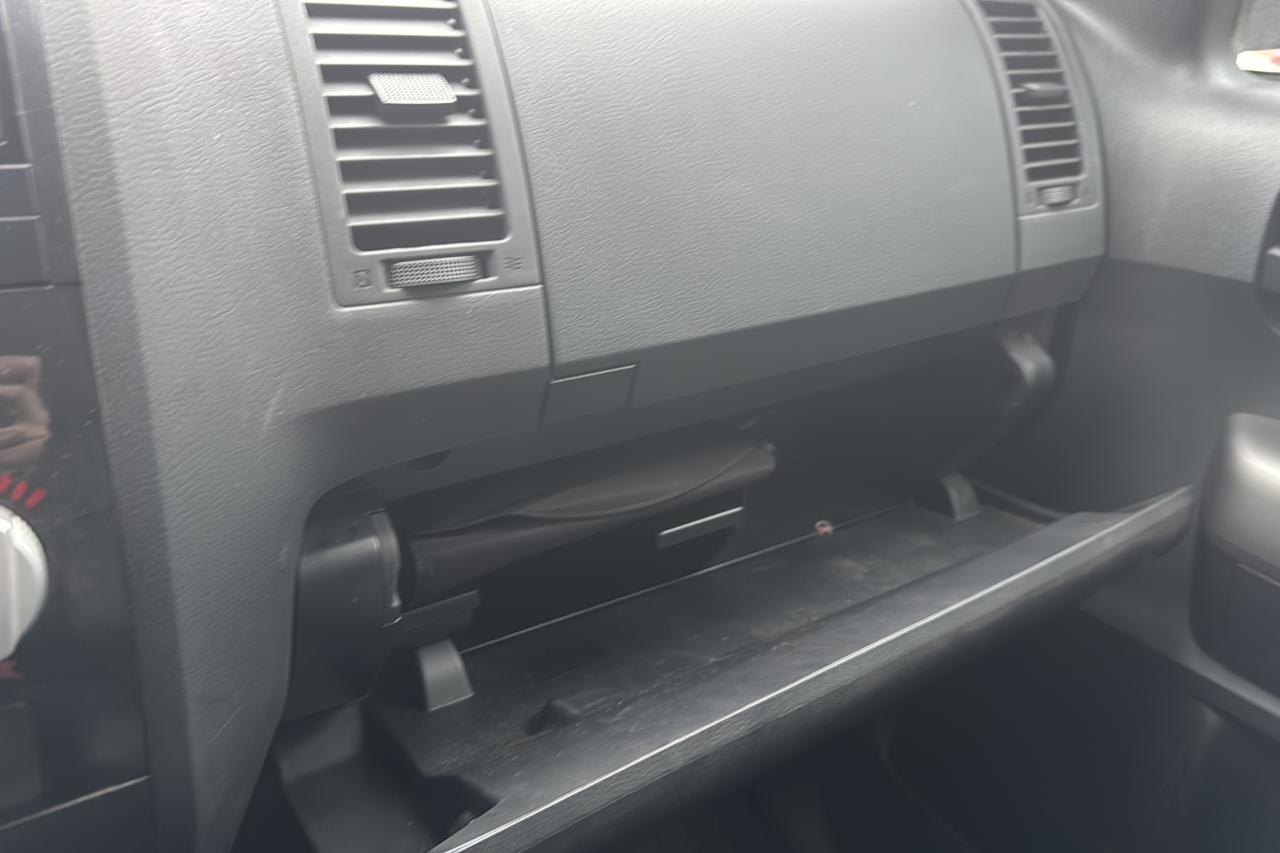 2012 Toyota Tundra SR5 - Photo #17