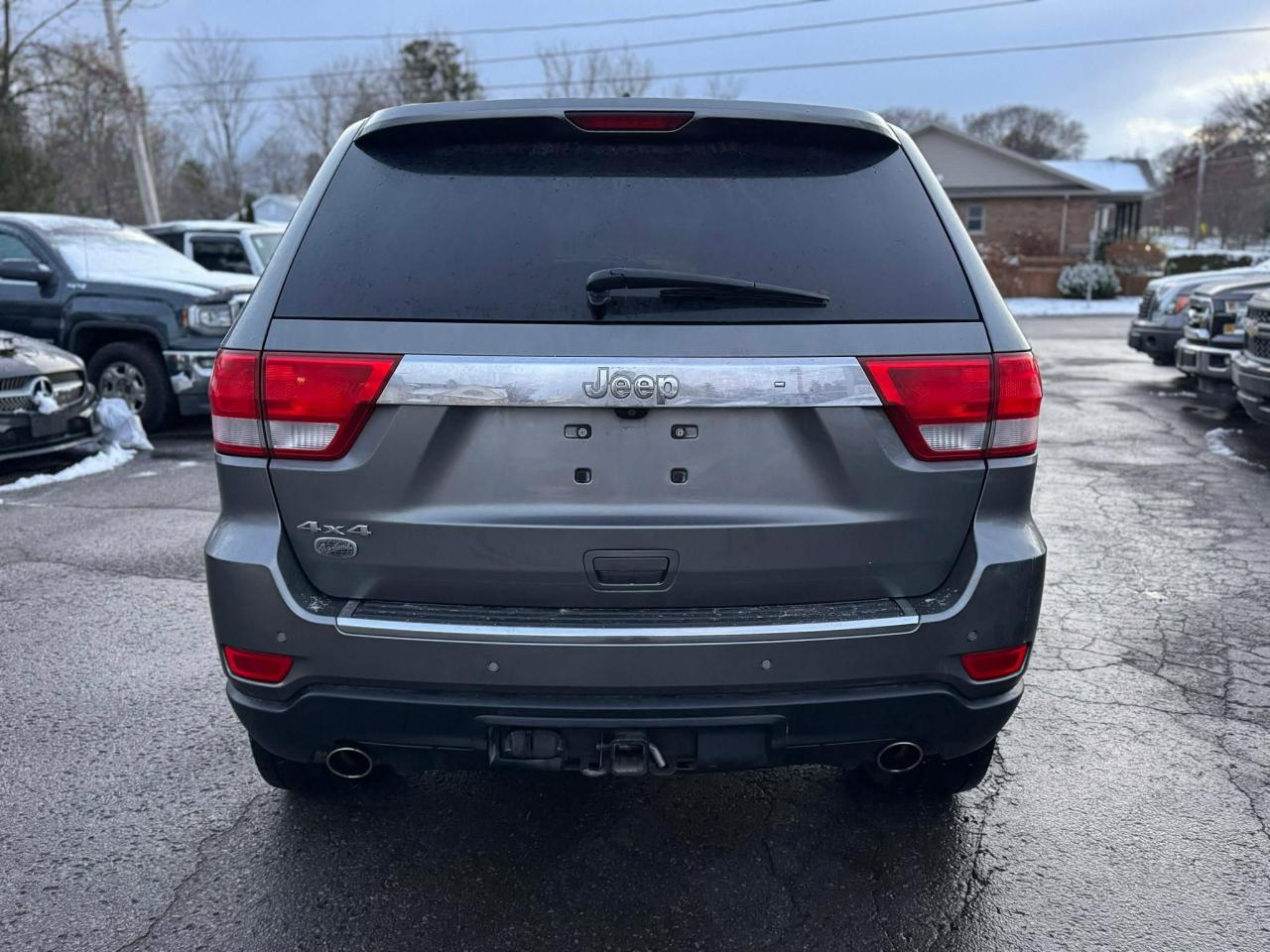 2013 Jeep Grand Cherokee Overland 4WD - Photo #6