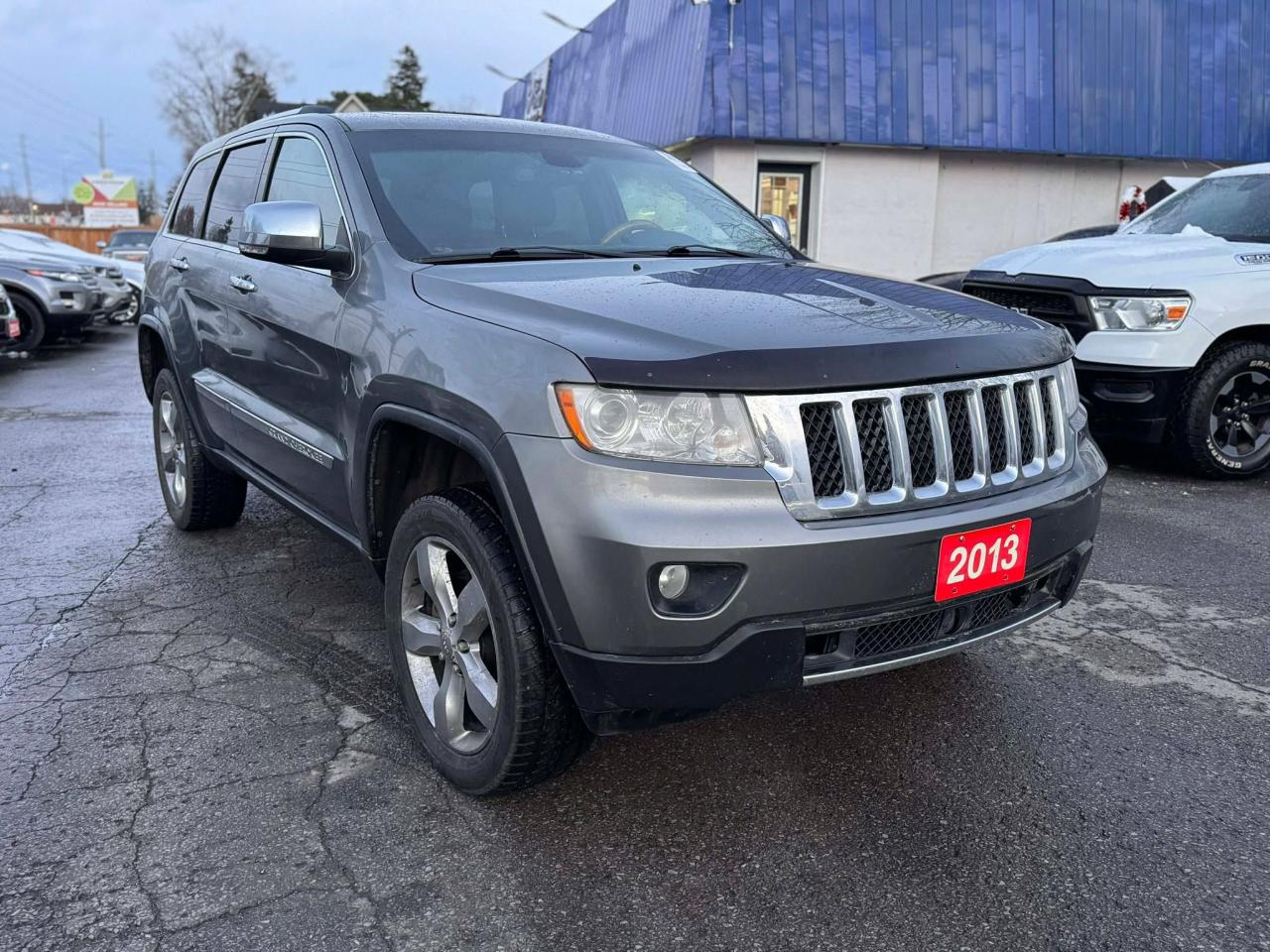 2013 Jeep Grand Cherokee Overland 4WD - Photo #1