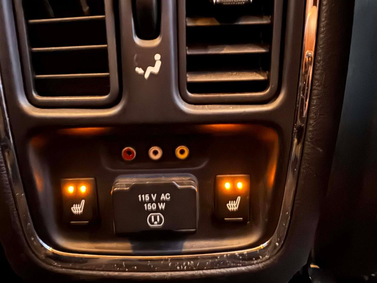 2013 Jeep Grand Cherokee Overland 4WD - Photo #13