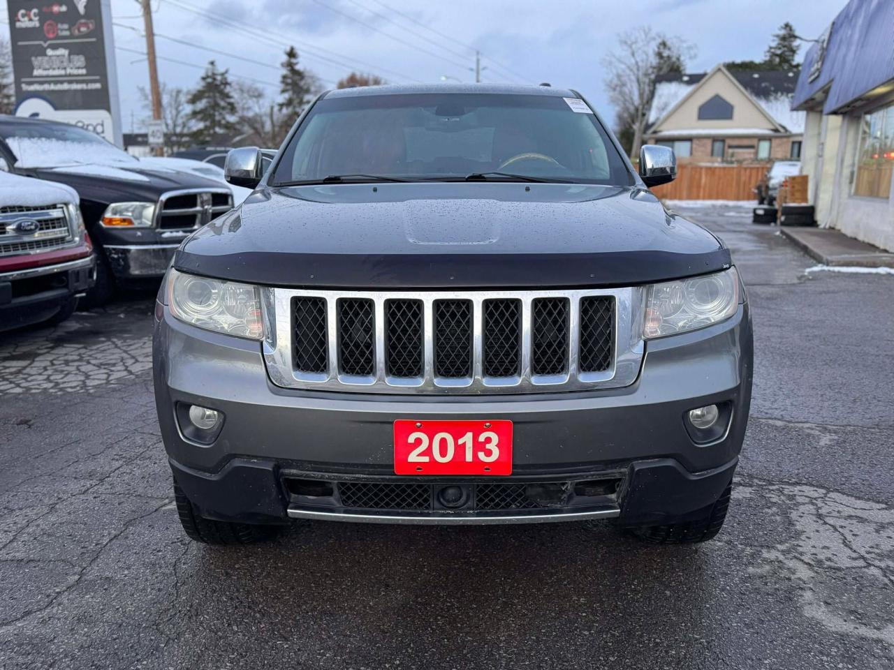 2013 Jeep Grand Cherokee Overland 4WD - Photo #2