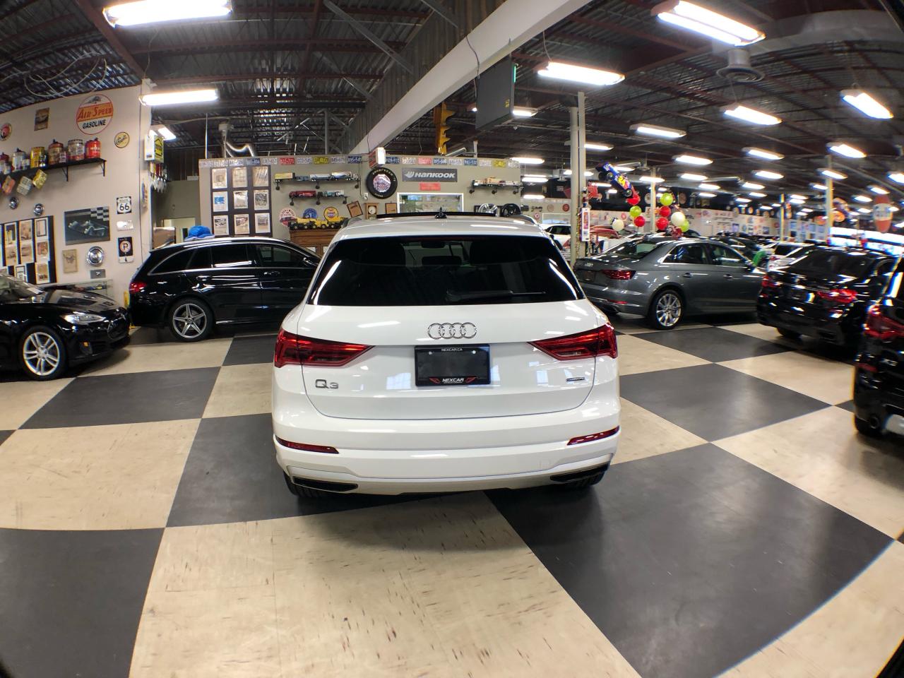 2022 Audi Q3 KOMFORT AWD LEATHER PANO/ROOF B/SPOT CAMERA Photo
