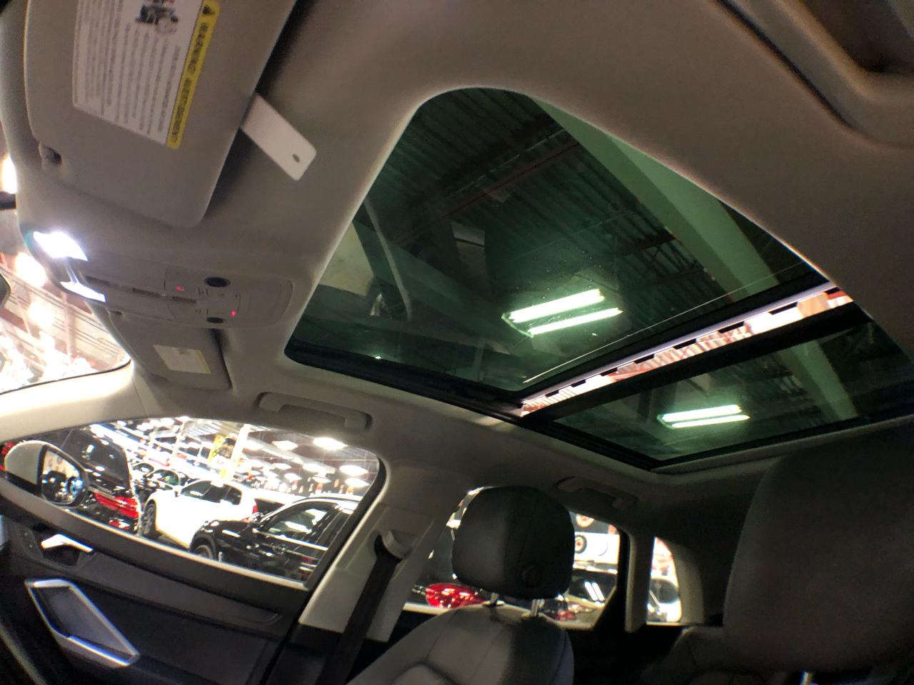 2022 Audi Q3 KOMFORT AWD LEATHER PANO/ROOF B/SPOT CAMERA Photo