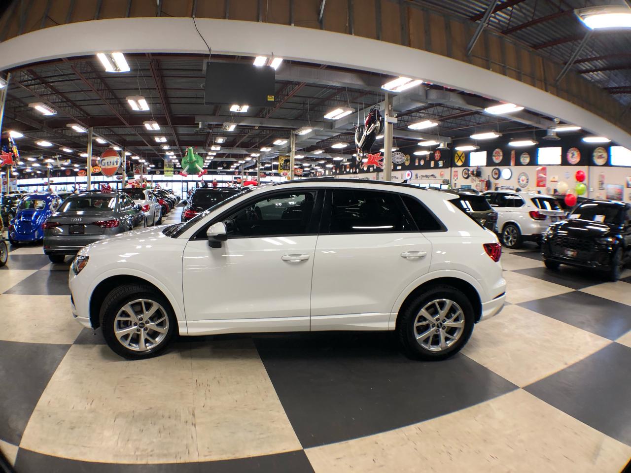2022 Audi Q3 KOMFORT AWD LEATHER PANO/ROOF B/SPOT CAMERA Photo3