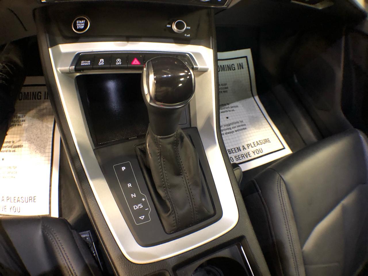 2022 Audi Q3 KOMFORT AWD LEATHER PANO/ROOF B/SPOT CAMERA Photo