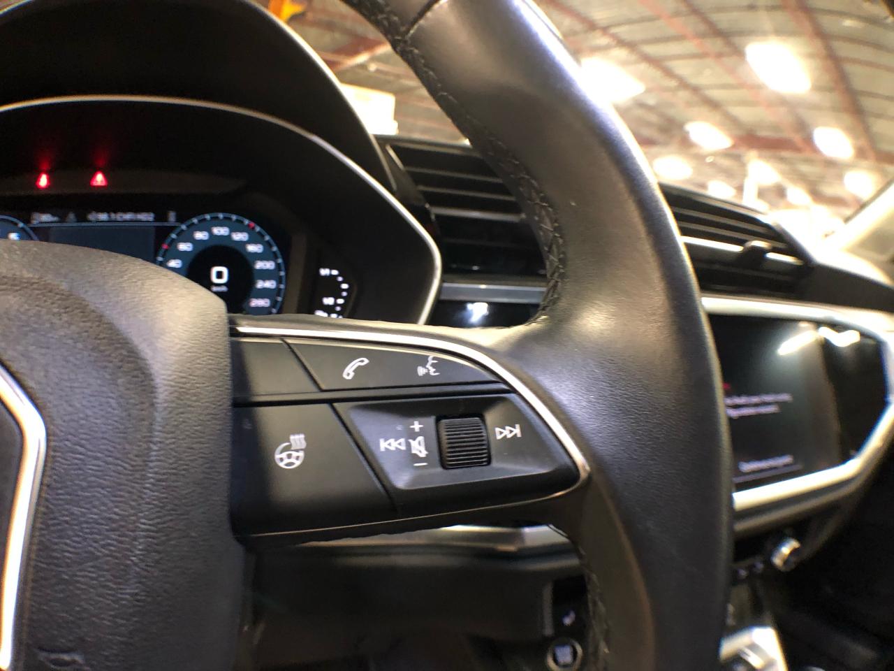 2022 Audi Q3 KOMFORT AWD LEATHER PANO/ROOF B/SPOT CAMERA Photo