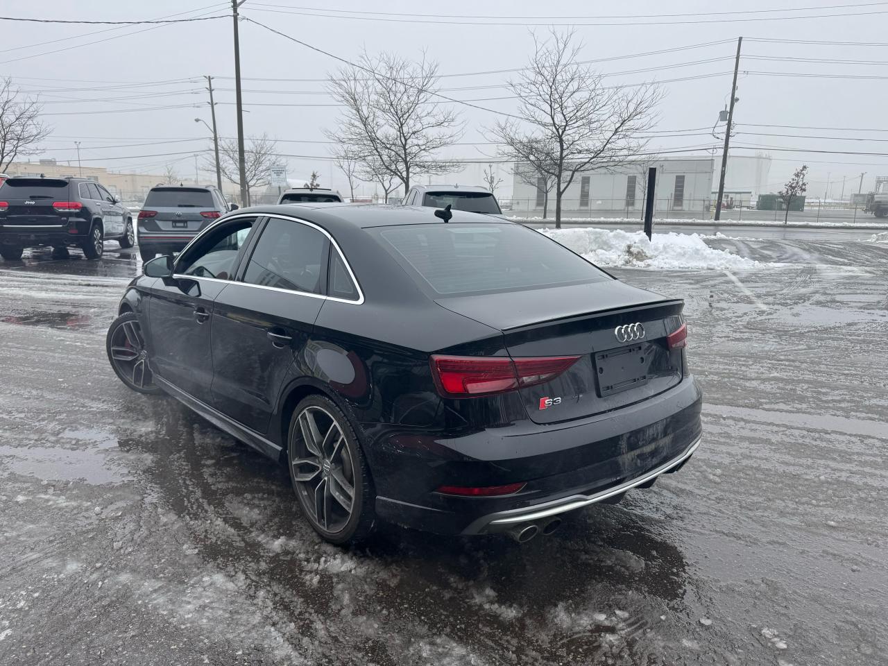 2018 Audi S3 PROGRESSIV AWD LEATHER PAN/ROOF NAVI B/SPOT CAMERA Photo4