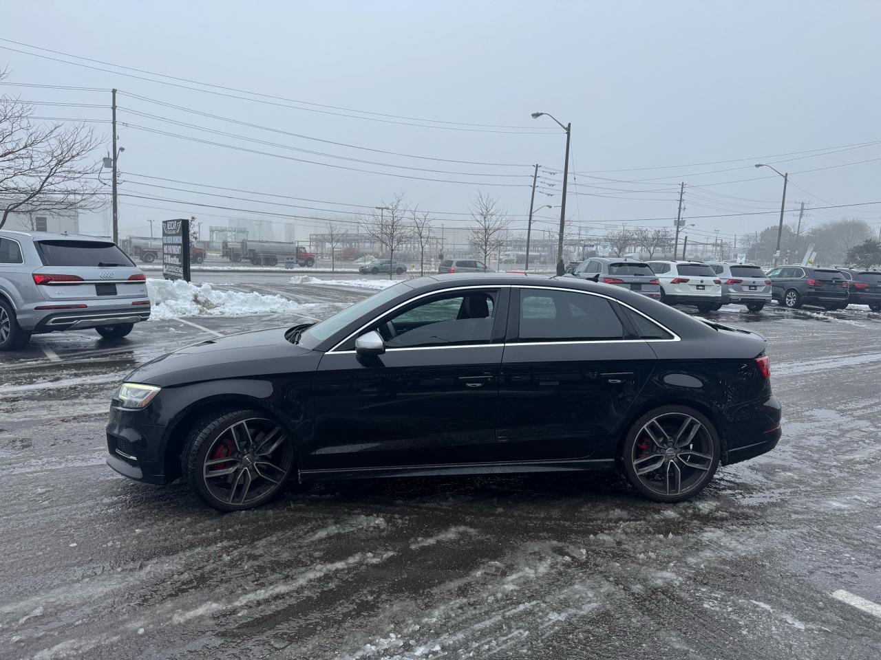 2018 Audi S3 PROGRESSIV AWD LEATHER PAN/ROOF NAVI B/SPOT CAMERA Photo3