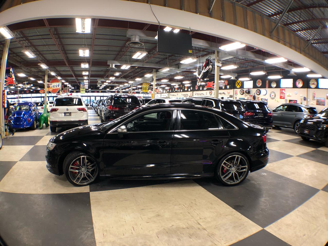 2018 Audi S3 PROGRESSIV AWD LEATHER PAN/ROOF NAVI B/SPOT CAMERA Photo3