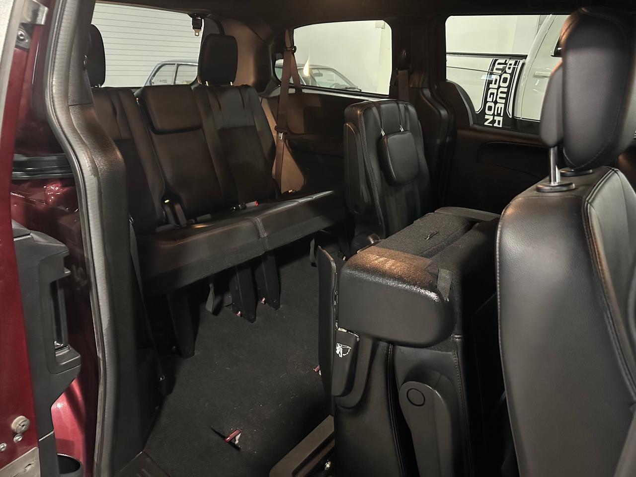 2019 Dodge Grand Caravan 35th ANNIVERSARY | LEATHER | NO ACCIDENTS - Photo #13