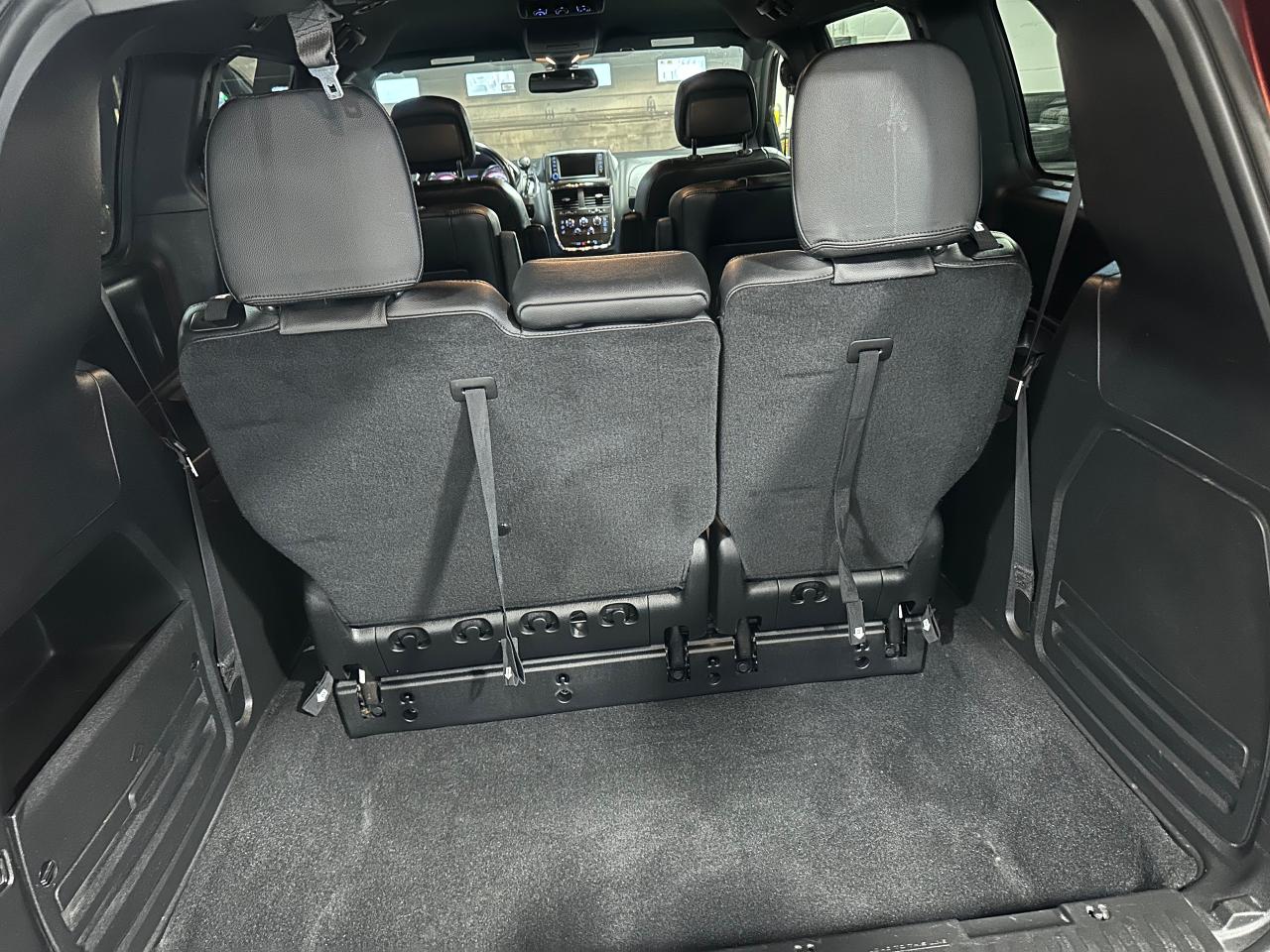 2019 Dodge Grand Caravan 35th ANNIVERSARY | LEATHER | NO ACCIDENTS - Photo #20