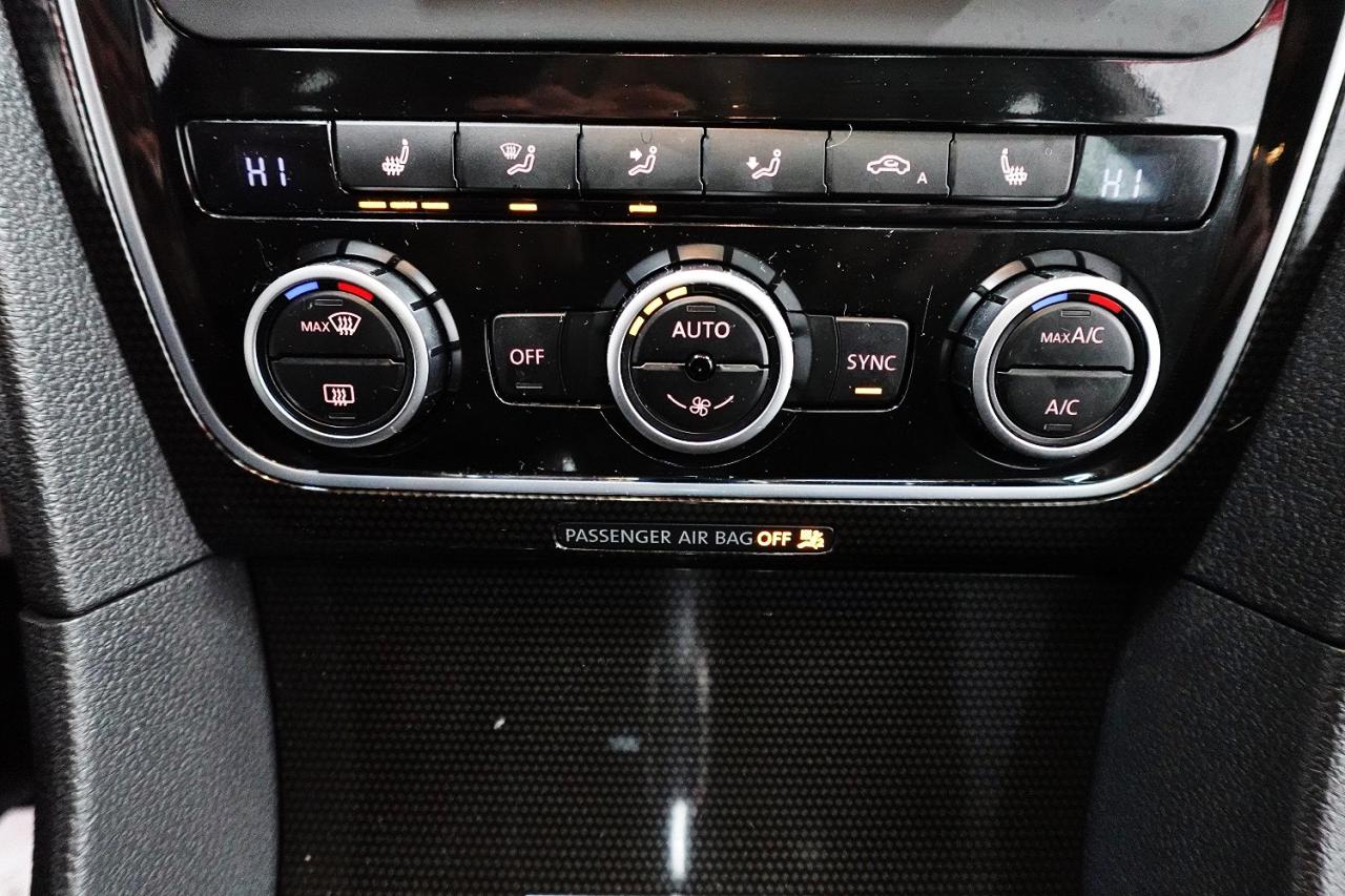 2014 Volkswagen Passat HIGHLINE,NO ACCIDENT,ALL SERVICE RECORDS Photo