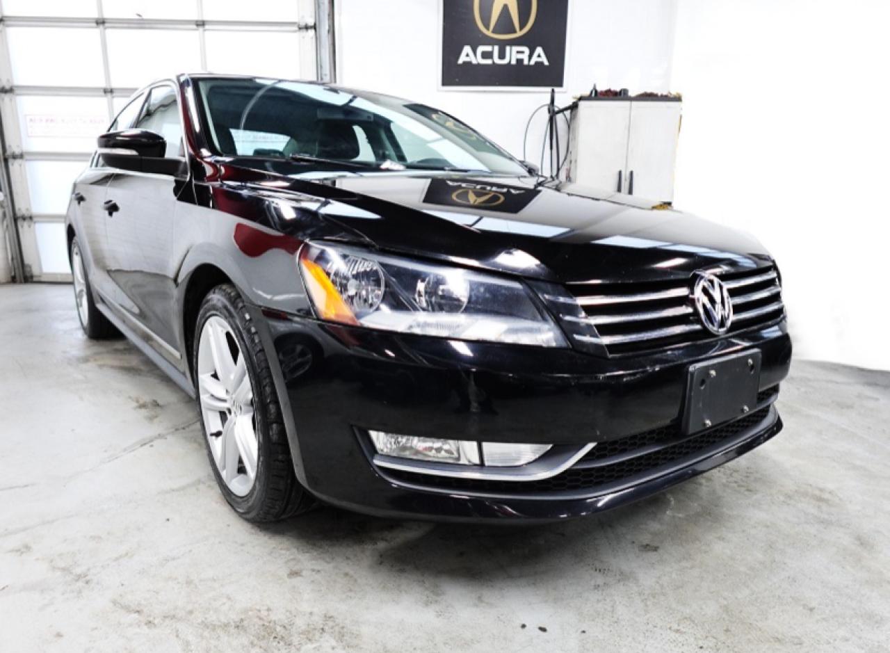 Used 2014 Volkswagen Passat HIGHLINE,NO ACCIDENT,ALL SERVICE RECORDS for sale in North York, ON