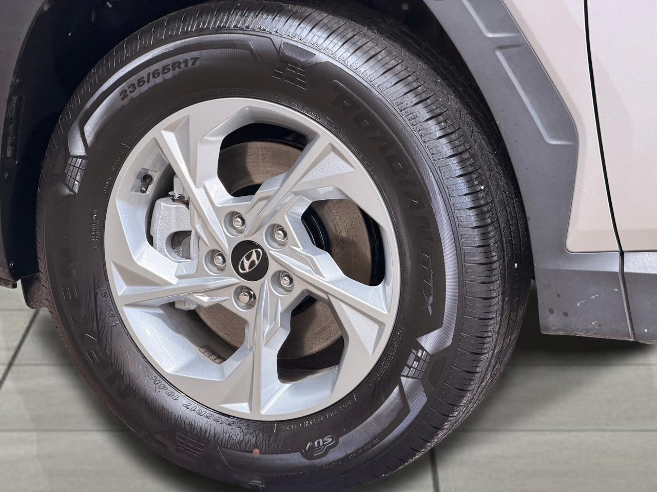 2022 Hyundai Tucson Essential AWD+ApplePlay+ONE OWNER+CLEAN CARFAX Photo51