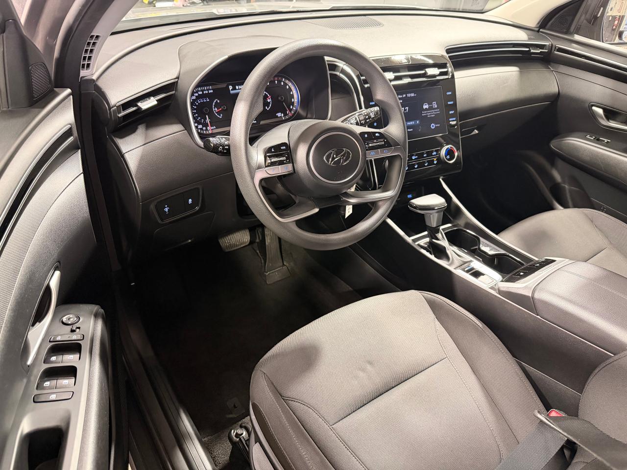 2022 Hyundai Tucson Essential AWD+ApplePlay+ONE OWNER+CLEAN CARFAX Photo79