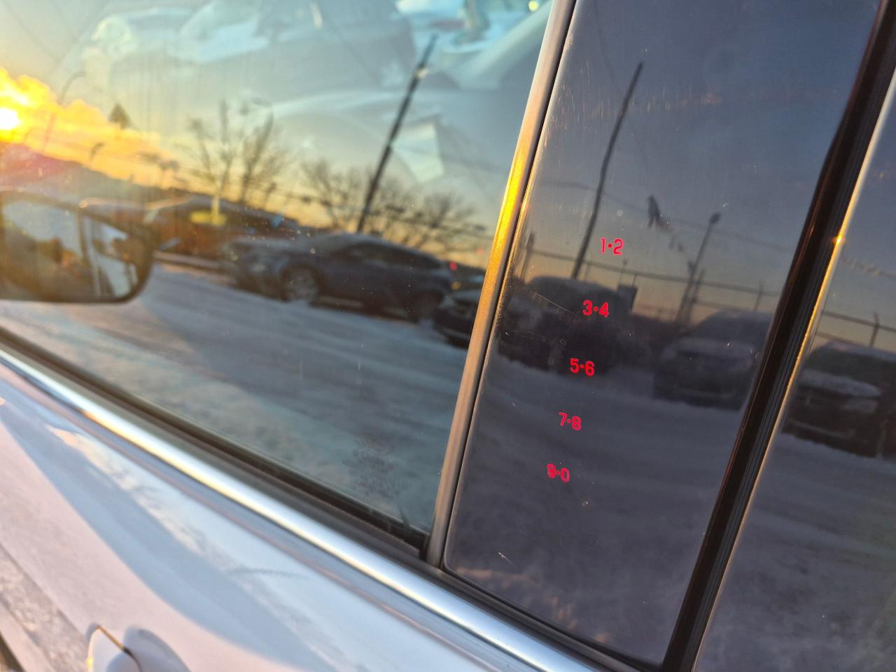 2017 Ford Escape SE AWD Htd Seats, Large BU Cam, Park Assist - Photo #7