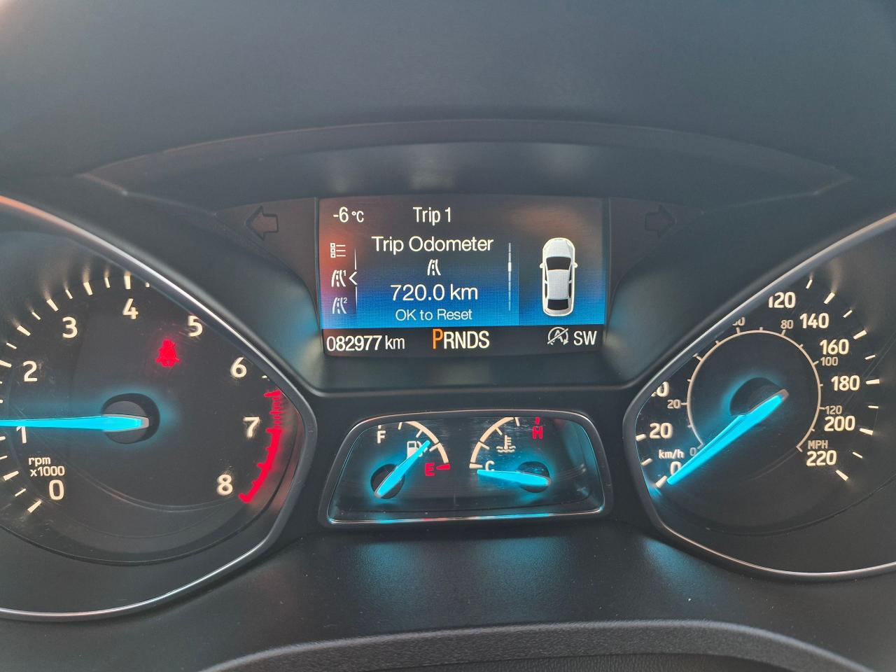 2017 Ford Escape SE AWD Htd Seats, Large BU Cam, Park Assist - Photo #9