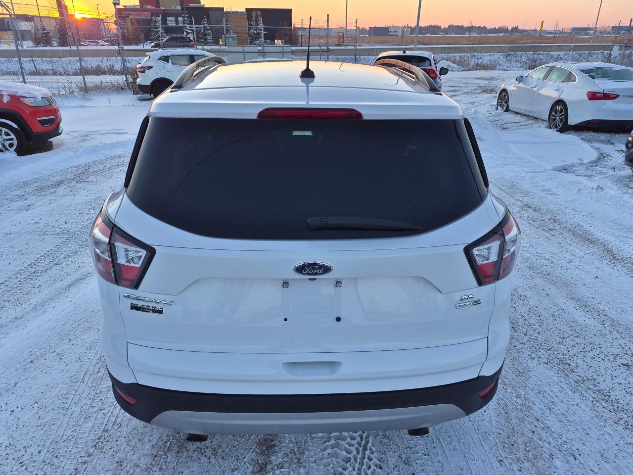 2017 Ford Escape SE AWD Htd Seats, Large BU Cam, Park Assist - Photo #23