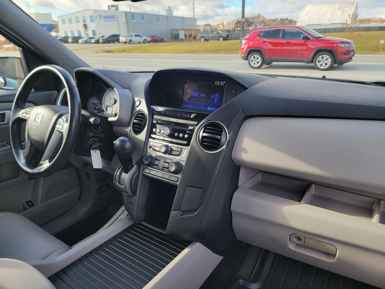 2013 Honda Pilot EX-L | LOW KMS - Photo #18