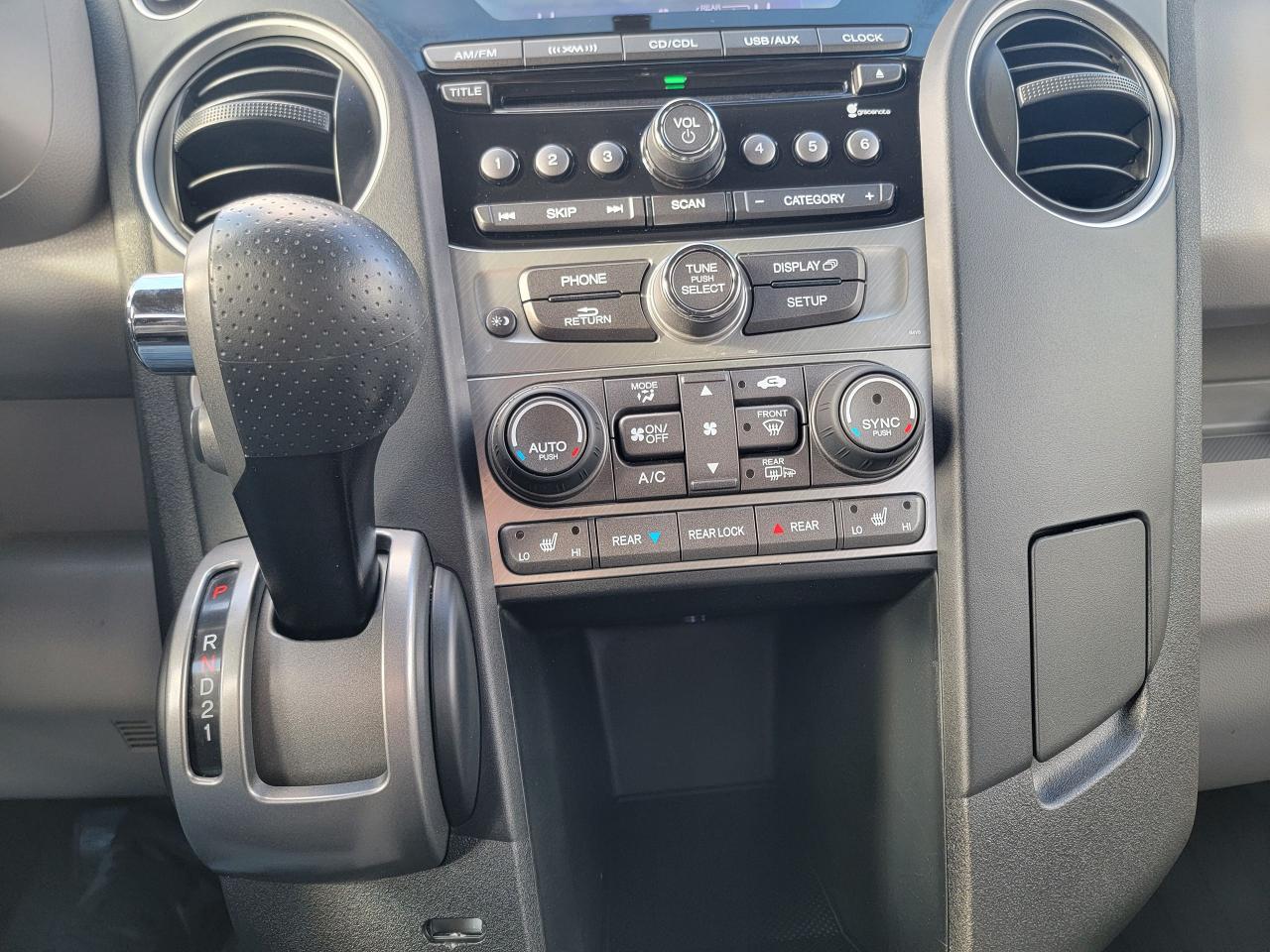 2013 Honda Pilot EX-L | LOW KMS - Photo #20