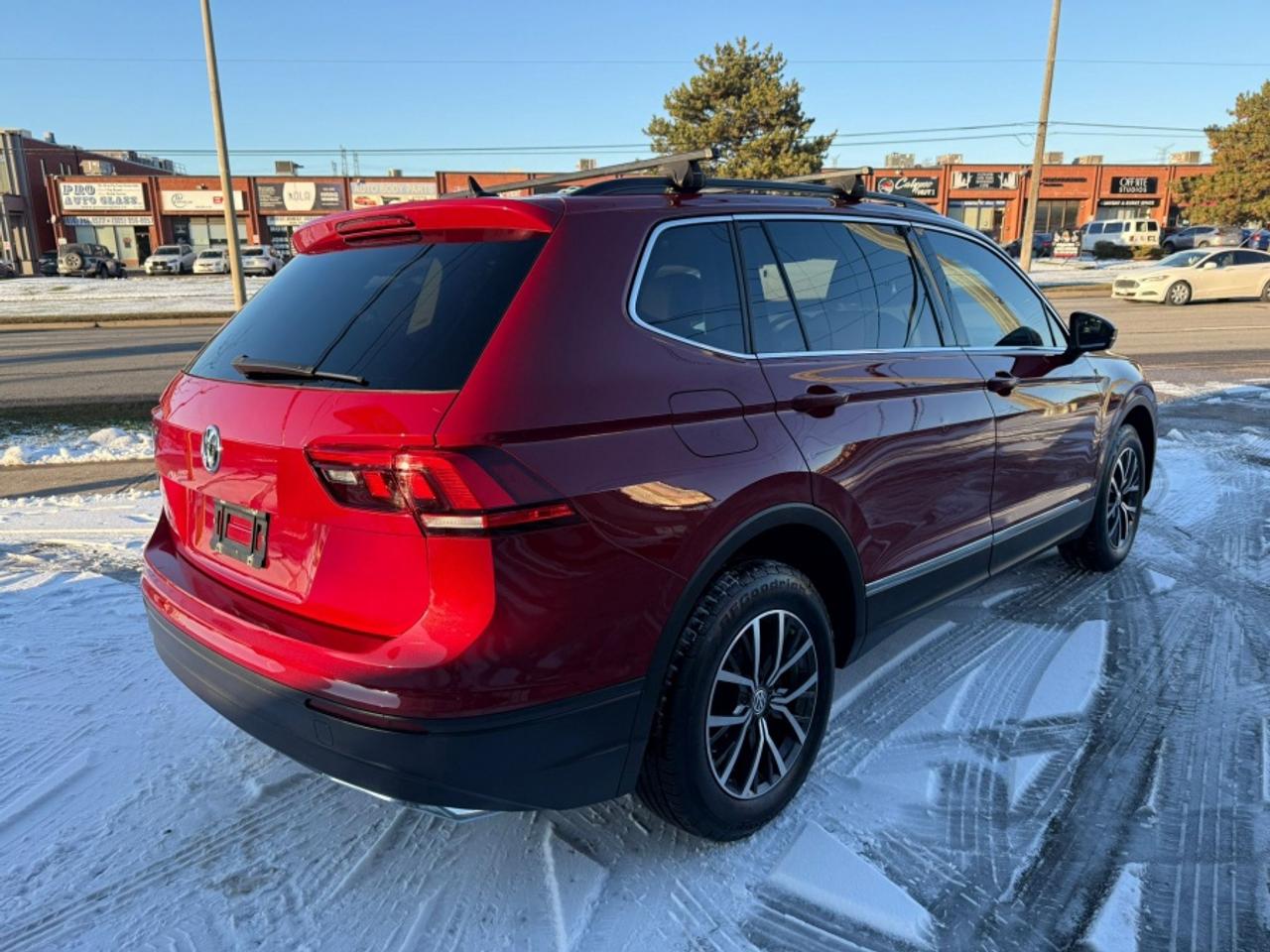 2019 Volkswagen Tiguan COMFORTLINE AWD/ CLEAN CARFAX/ ONE OWNER/ SUNROOF - Photo #5