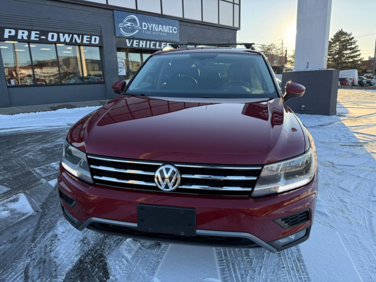 2019 Volkswagen Tiguan COMFORTLINE AWD/ CLEAN CARFAX/ ONE OWNER/ SUNROOF - Photo #2