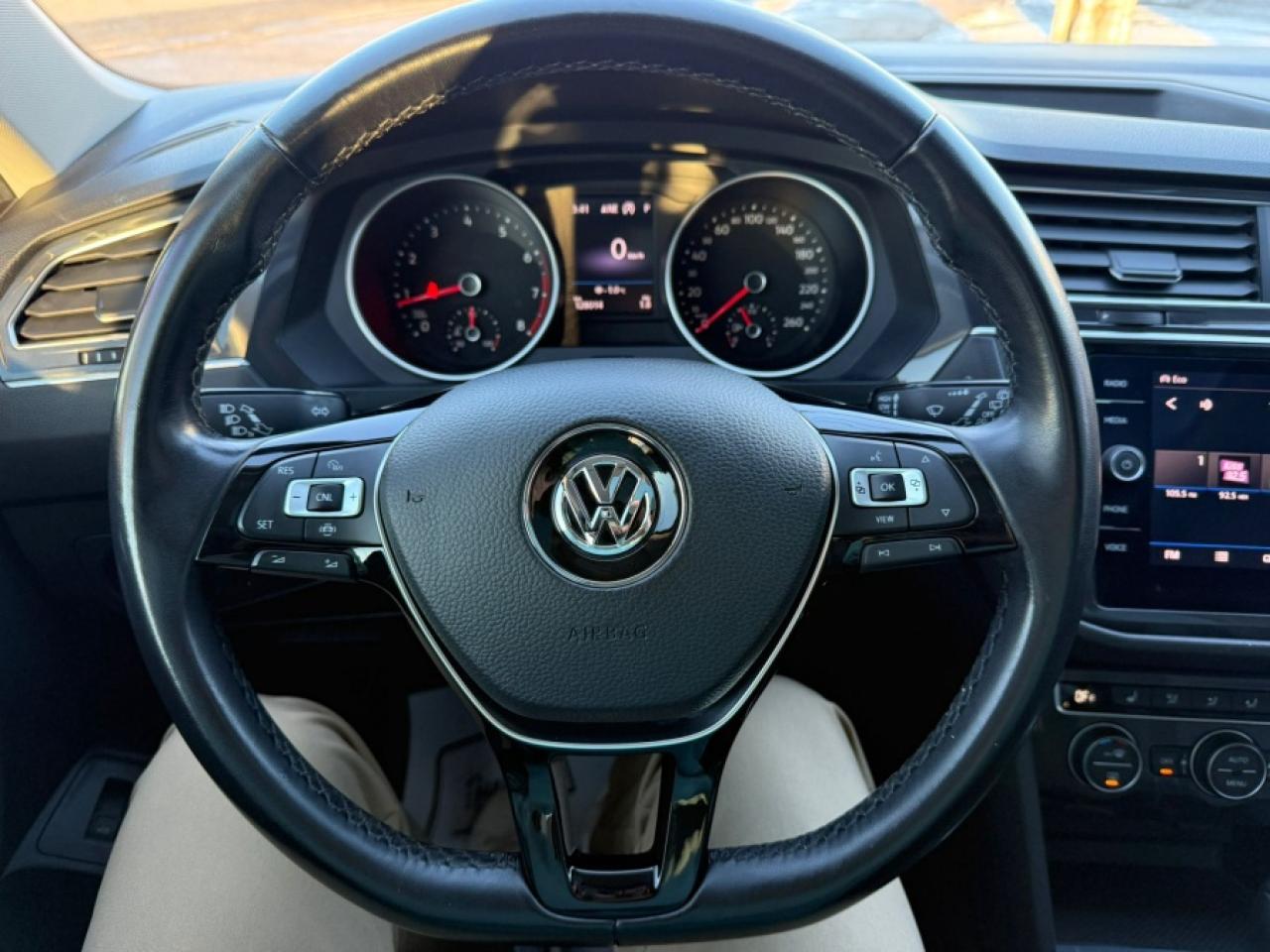 2019 Volkswagen Tiguan COMFORTLINE AWD/ CLEAN CARFAX/ ONE OWNER/ SUNROOF - Photo #12